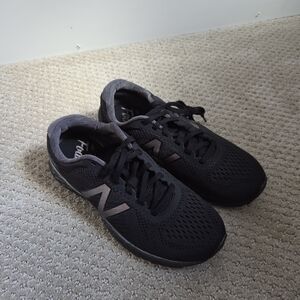 New balance shoes